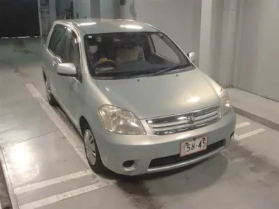 Toyota RAUM