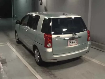 Toyota RAUM