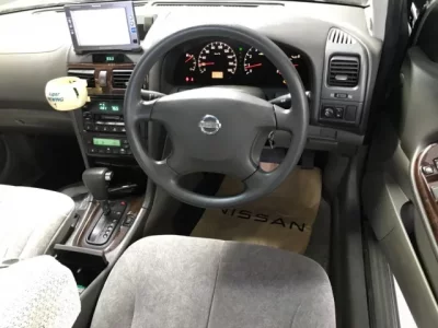 Nissan CEFIRO