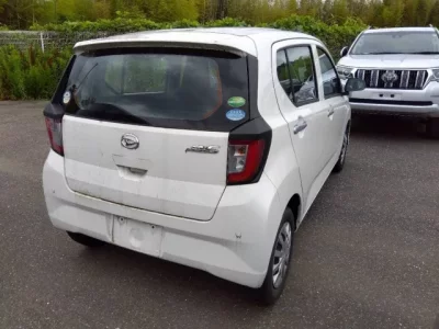 Daihatsu MIRA E S