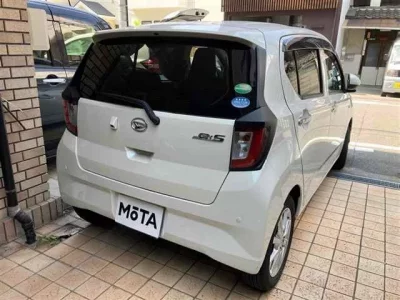 Daihatsu MIRA E S