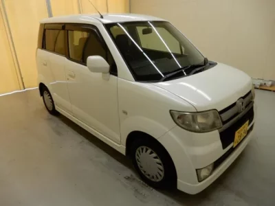 Honda ZEST