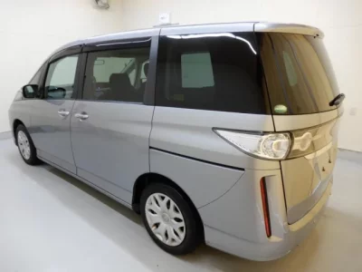 Mazda BIANTE