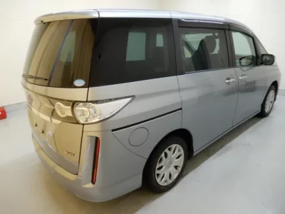 Mazda BIANTE