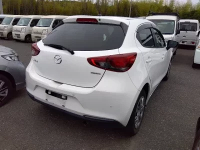 Mazda MAZDA2