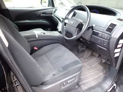 Toyota ESTIMA HYBRID