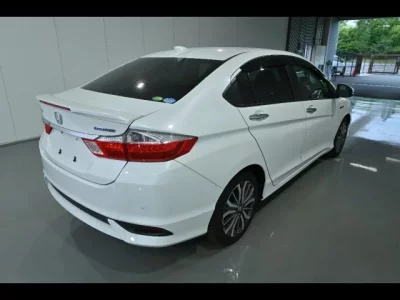 Honda GRACE
