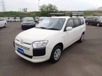 Toyota SUCCEED