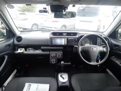 Toyota SUCCEED