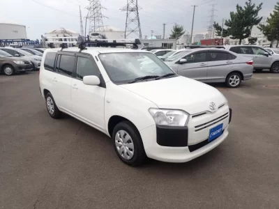 Toyota SUCCEED