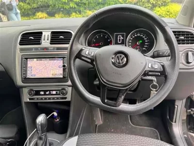 Volkswagen CROSS POLO