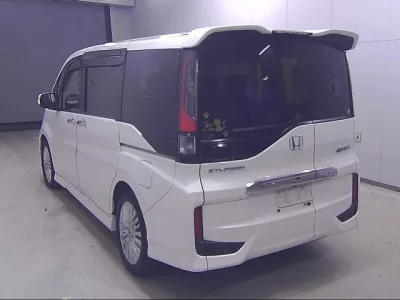 Honda STEP WAGON
