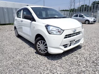 Daihatsu MIRA E S