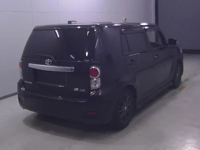 Toyota COROLLA RUMION