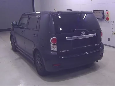 Toyota COROLLA RUMION