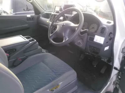Nissan CARAVAN BUS