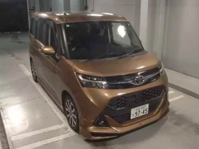 Toyota TANK