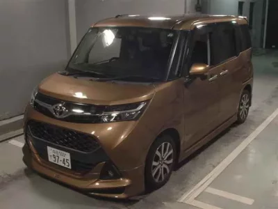 Toyota TANK