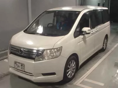 Honda STEP WAGON