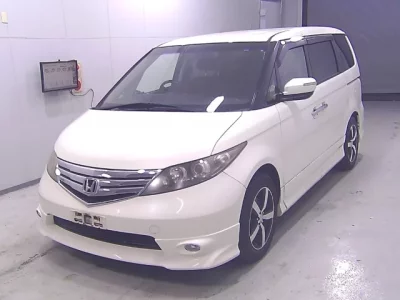 Honda ELYSION
