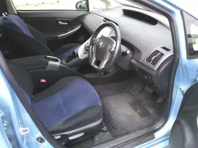Toyota PRIUS PHV