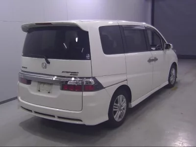 Honda STEP WAGON