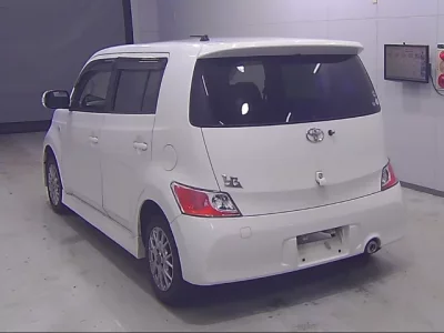 Toyota BB