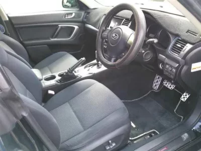 Subaru LEGACY B4