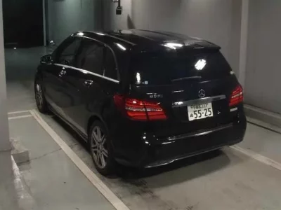 Mercedes-Benz B CLASS