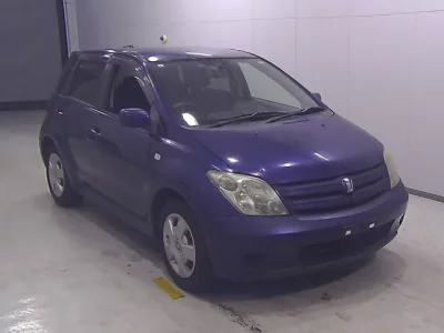 Toyota IST