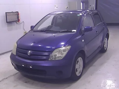 Toyota IST