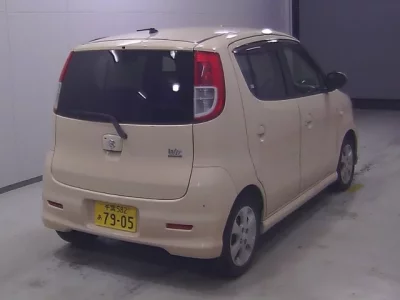 Suzuki MRWAGON