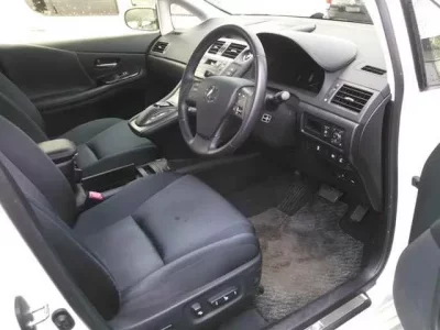 Lexus HS