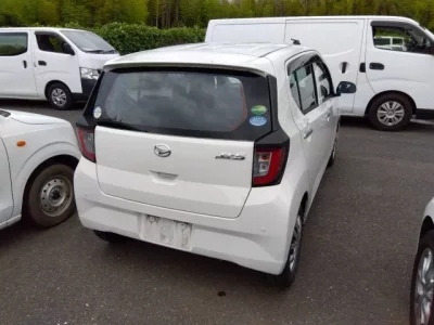 Daihatsu MIRA E S