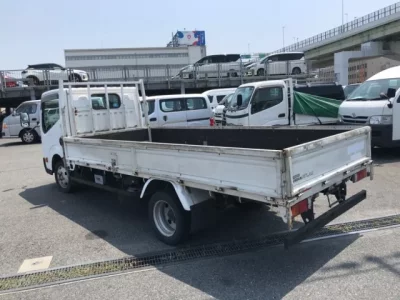 Nissan ATLAS