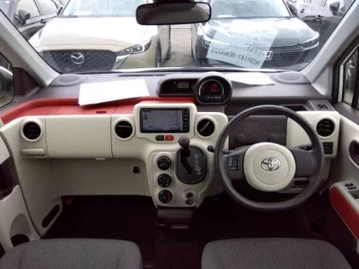 Toyota PORTE