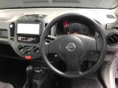 Nissan AD