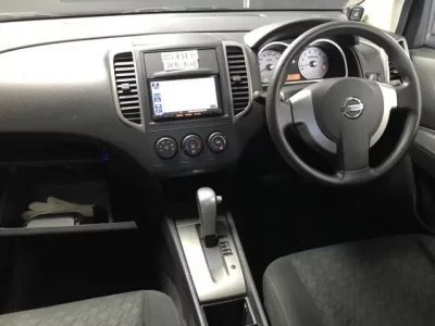 Nissan WINGROAD