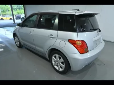 Toyota IST