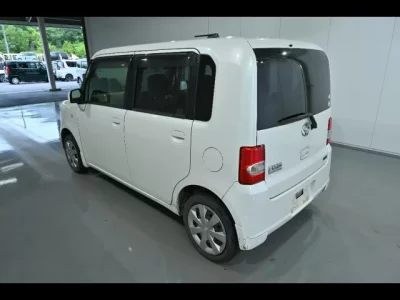 Toyota PIXIS SPACE