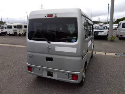 Nissan CLIPPER VAN
