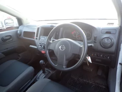 Nissan AD