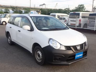 Nissan AD