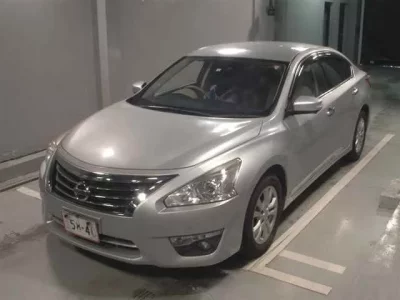 Nissan TEANA