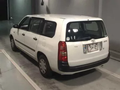 Toyota SUCCEED