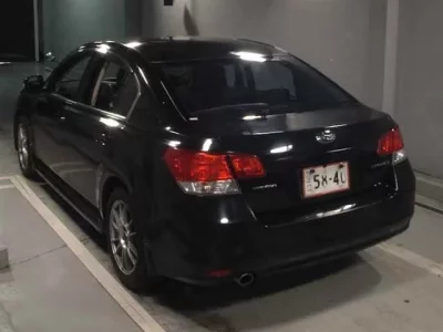 Subaru LEGACY B4