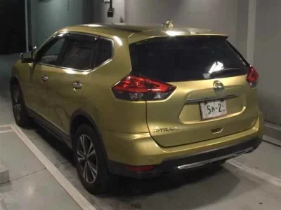 Nissan X-TRAIL