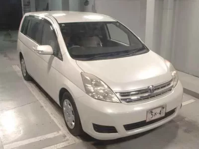 Toyota ISIS