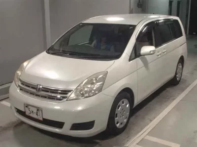 Toyota ISIS
