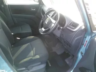 Mitsubishi DELICA D2